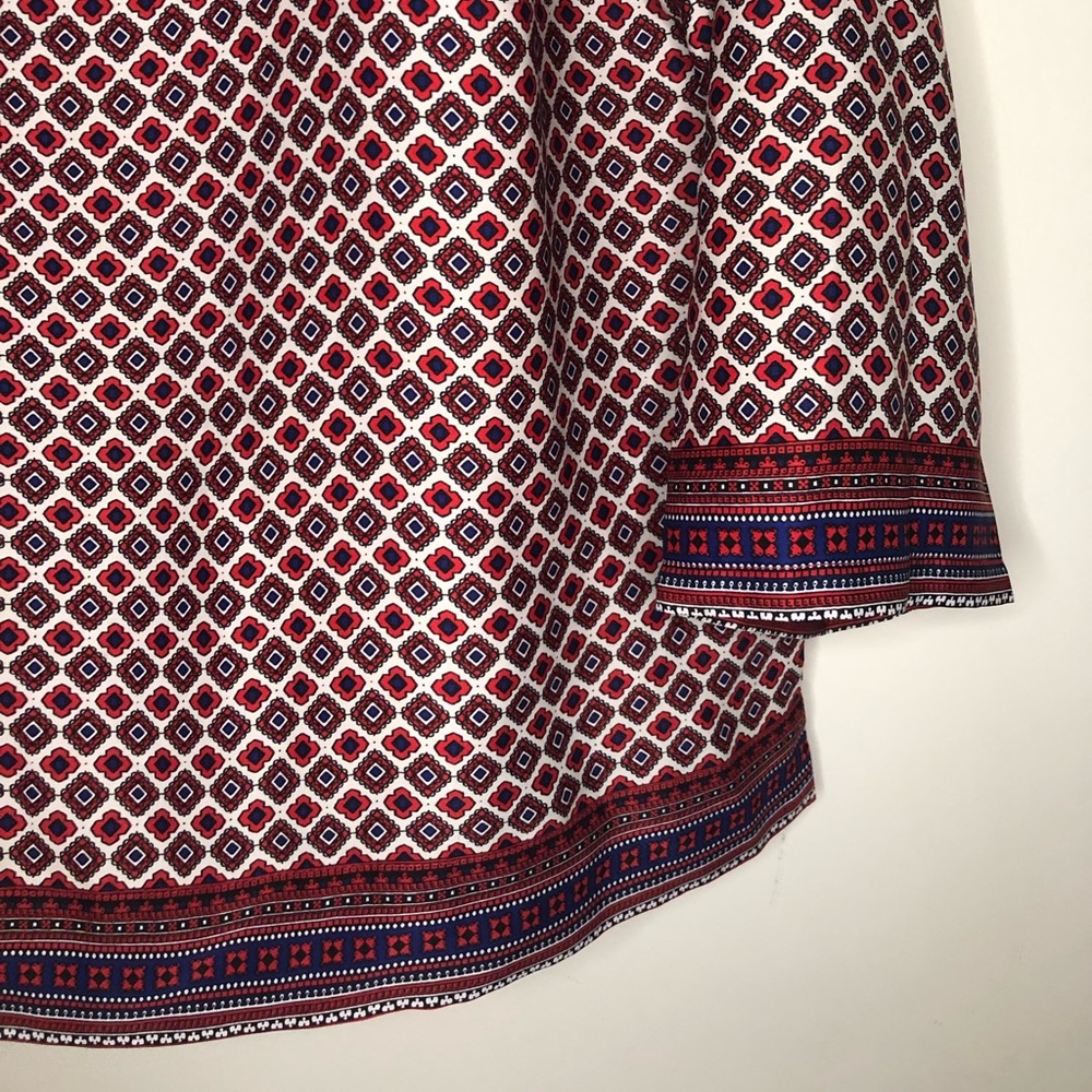 Francesca’s Patterned Blouse - Picture 2 of 3